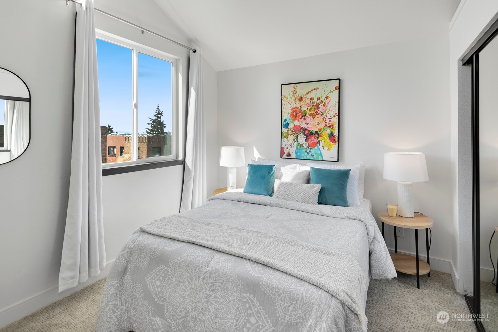 2320 10th Avenue E Unit: 5