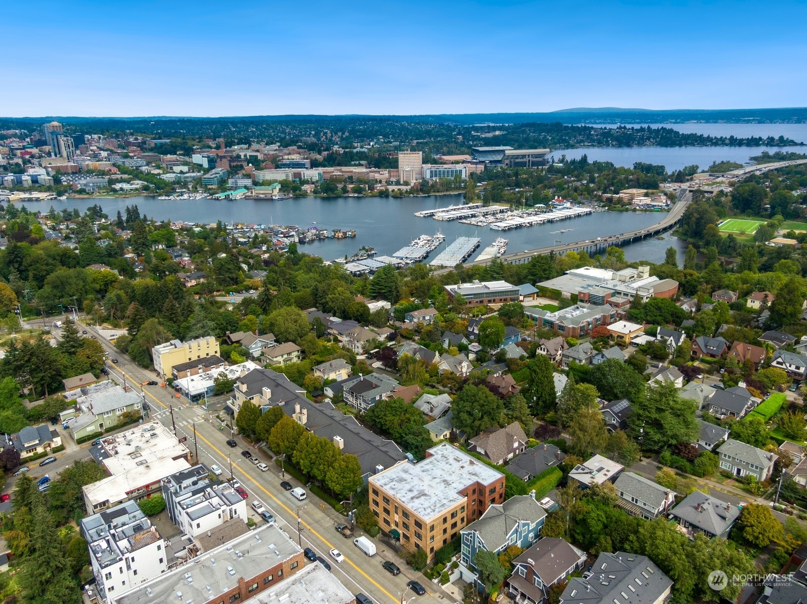 2320 10th Avenue E Unit: 5
