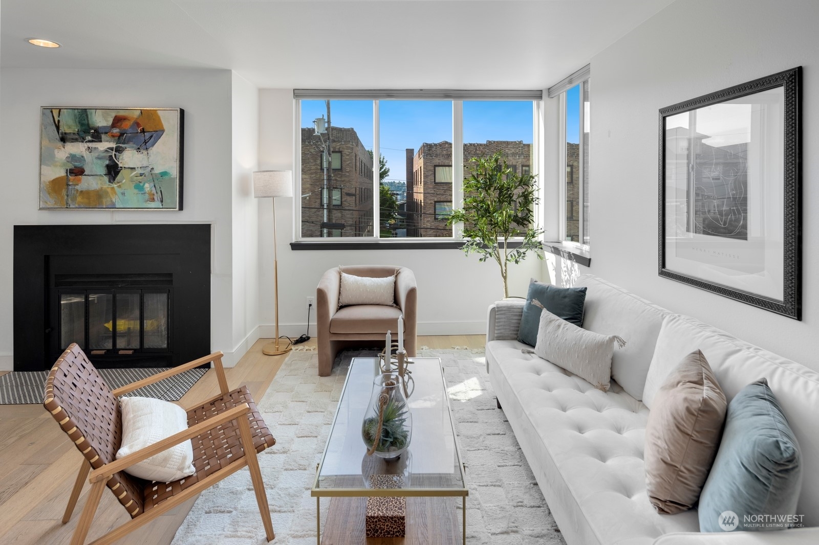 2320 10th Avenue E Unit: 5