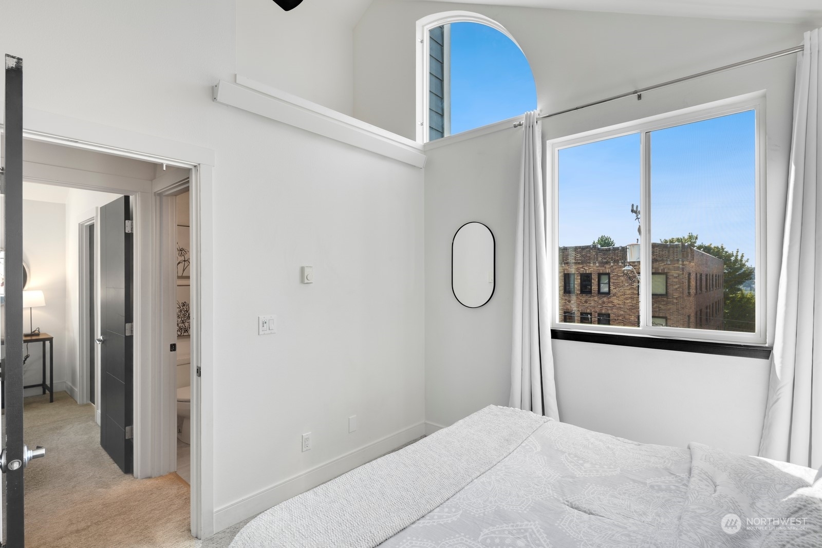 2320 10th Avenue E Unit: 5