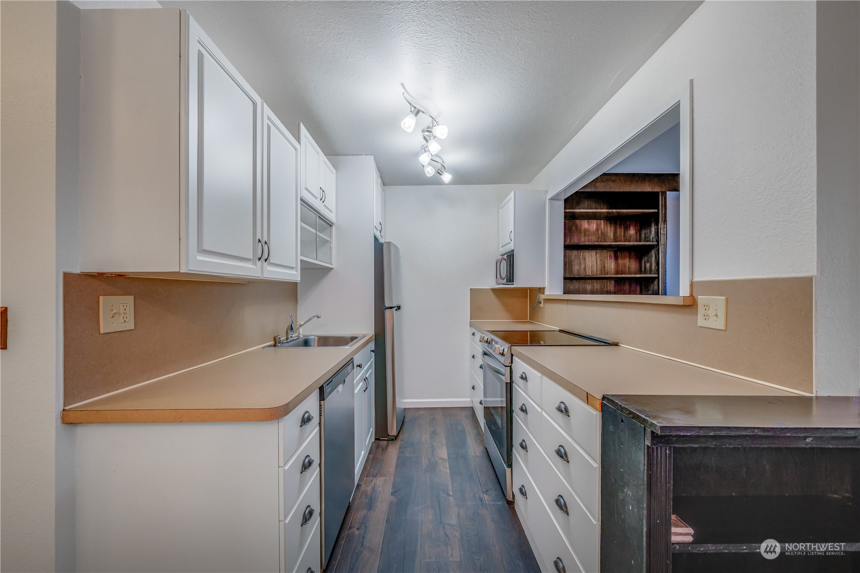 22995 Marine View Drive S Unit: D104