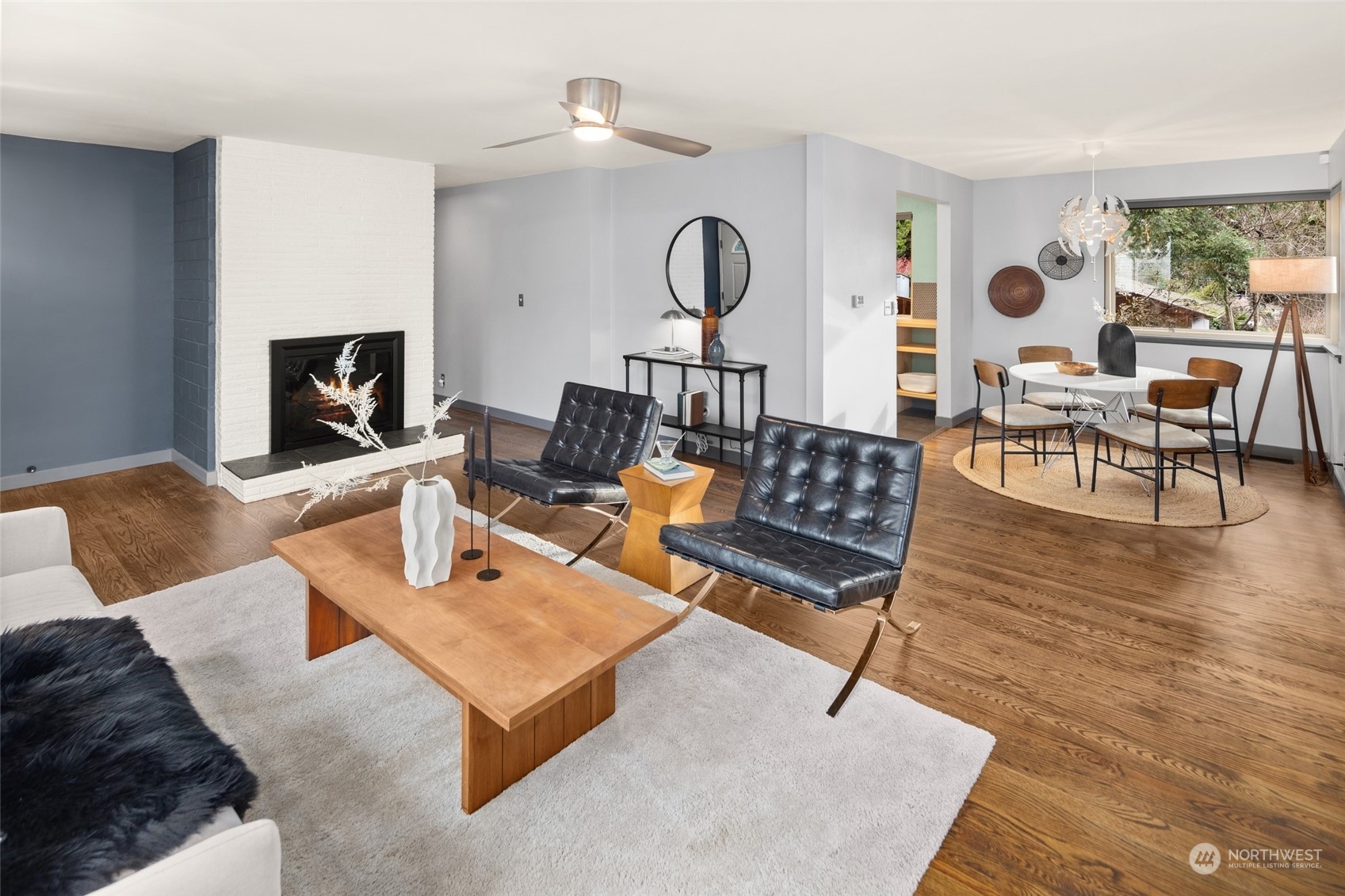 4209 SW 104th Street