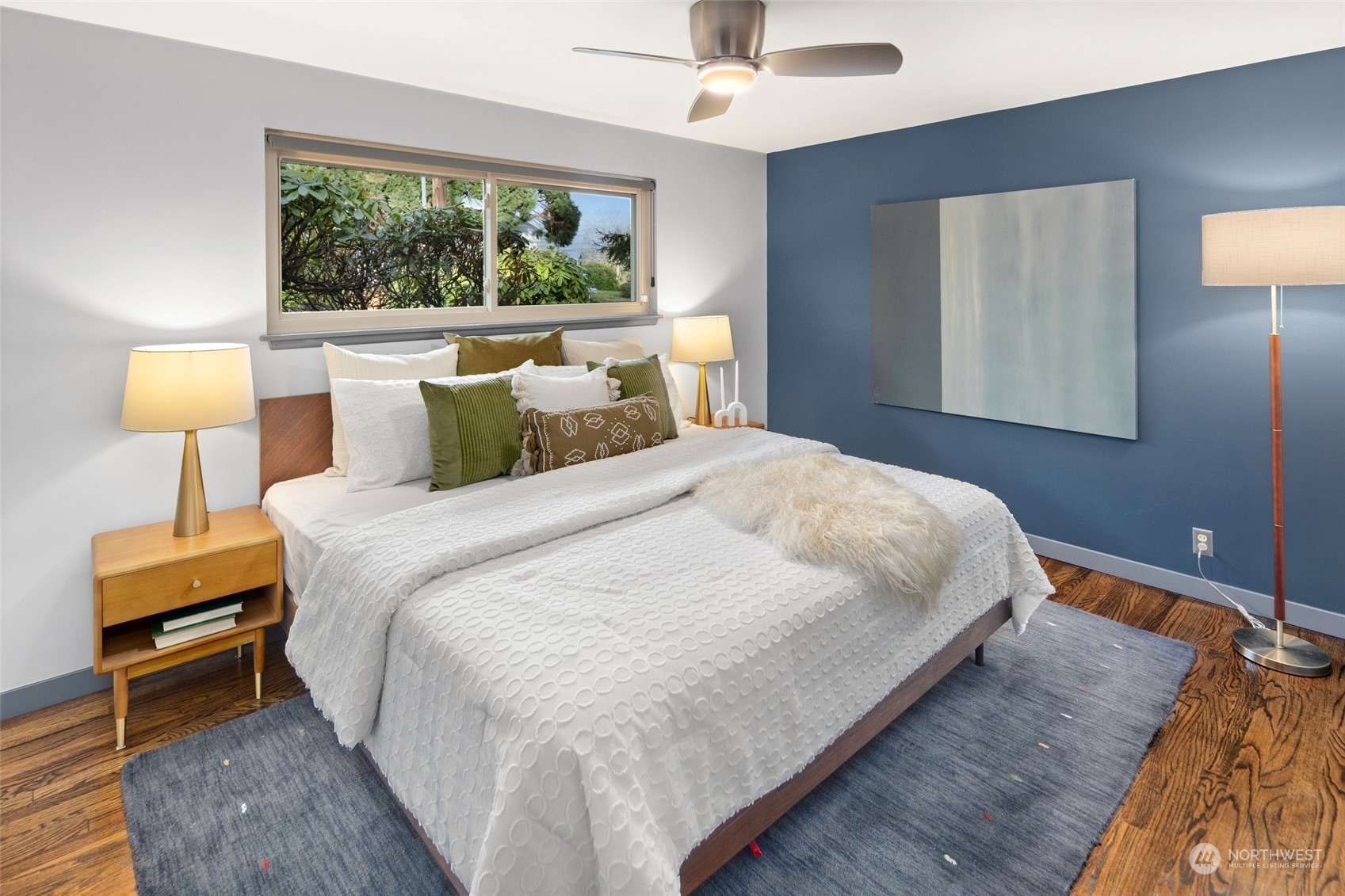 4209 SW 104th Street