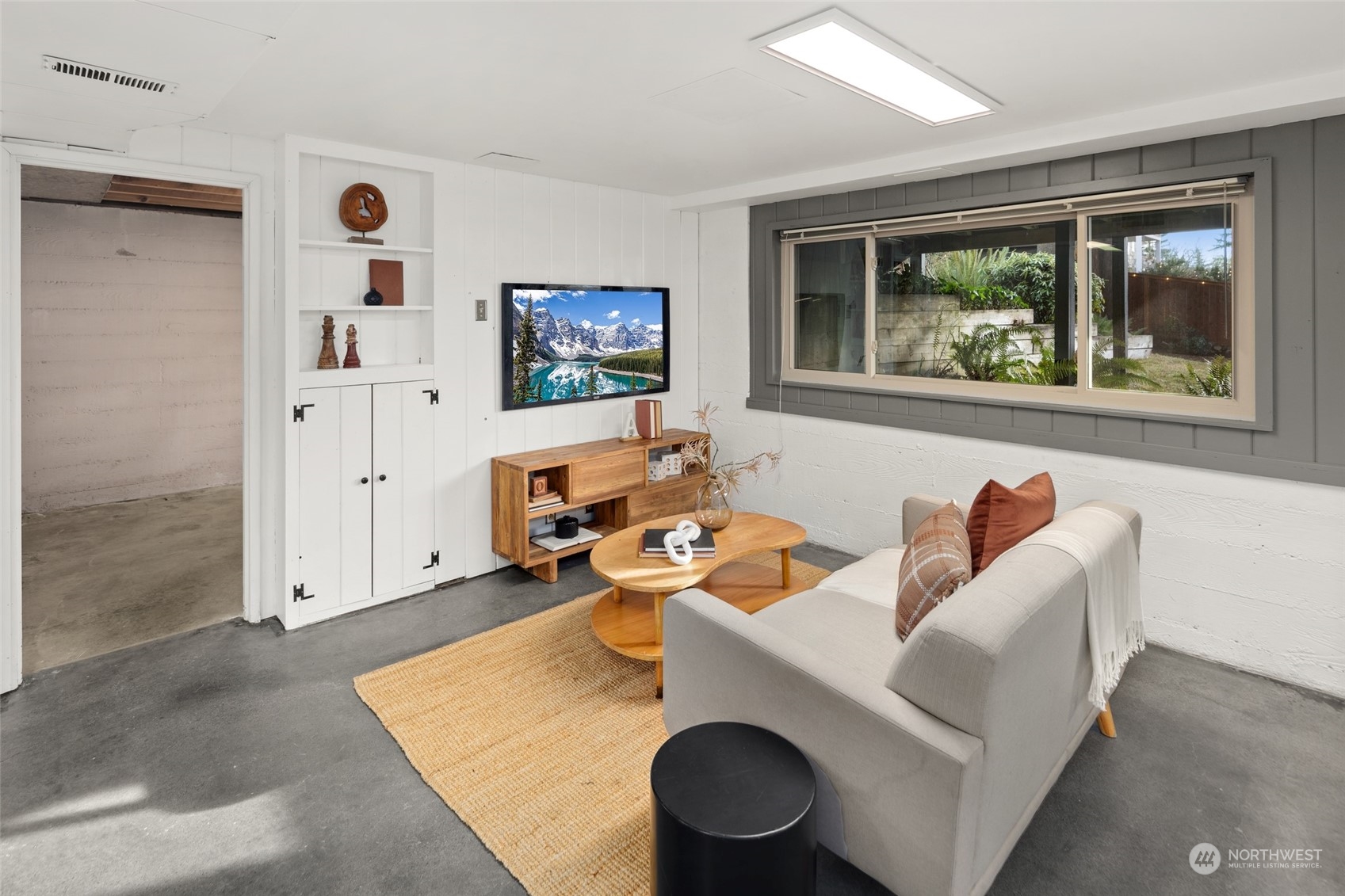 4209 SW 104th Street