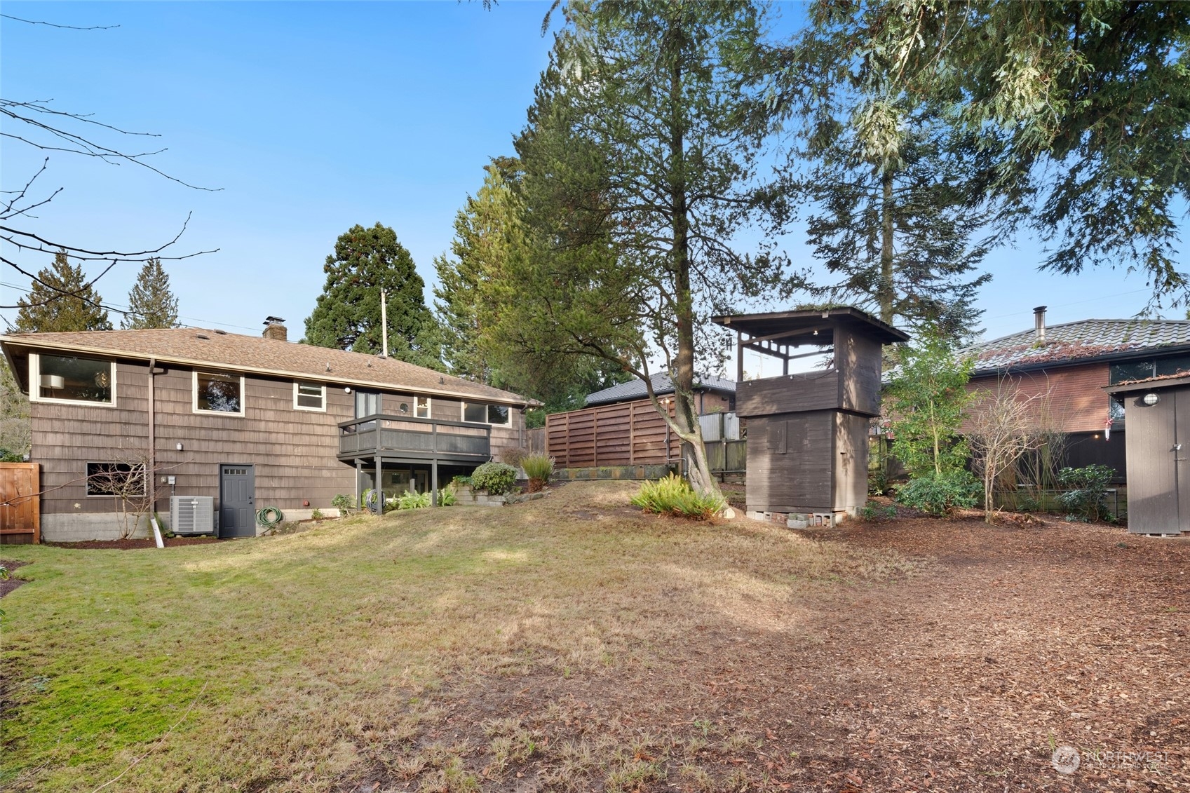 4209 SW 104th Street