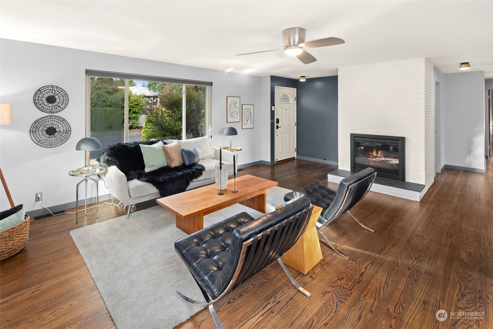 4209 SW 104th Street