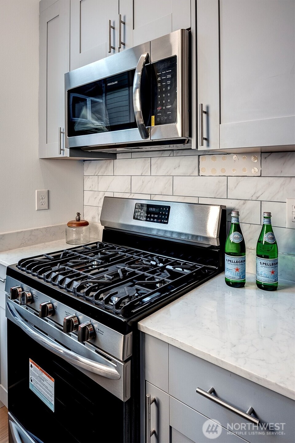 2713 E Yesler Way Unit: B