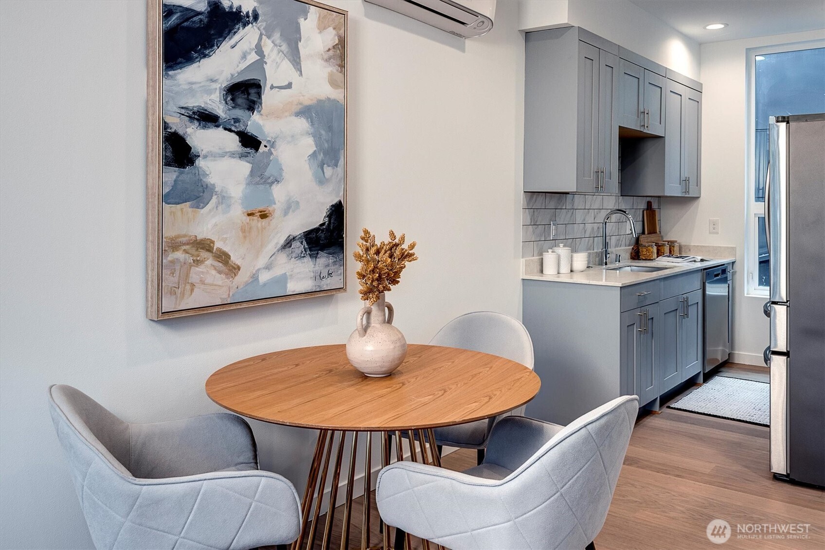 2713 E Yesler Way Unit: B