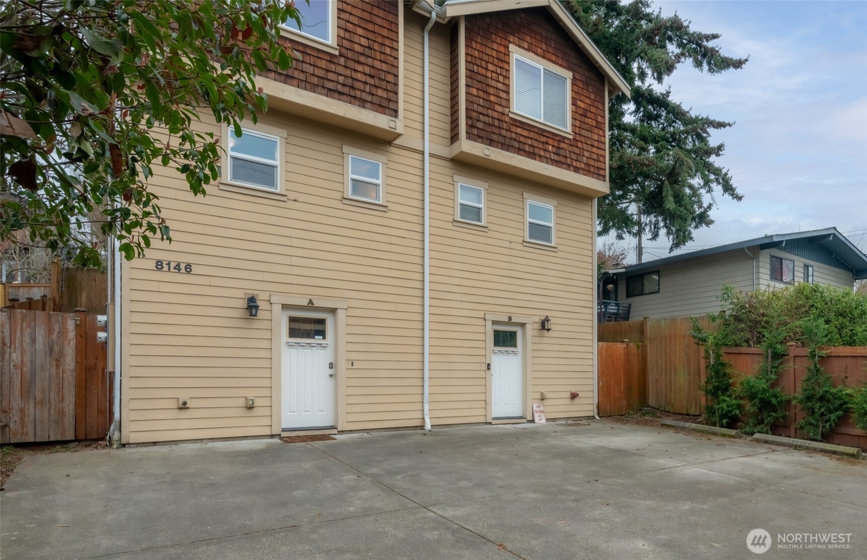 8146 Delridge Way SW Unit: A