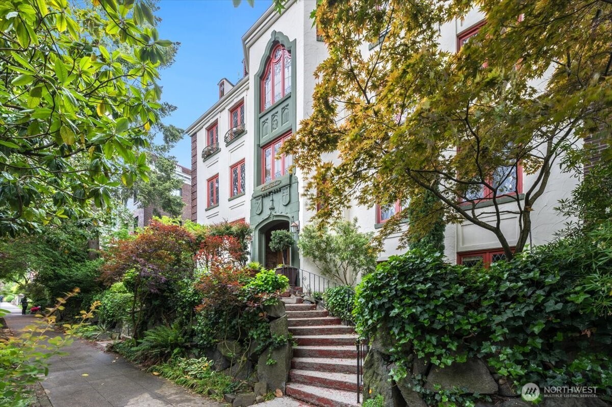 1114 17th Avenue Unit: 301