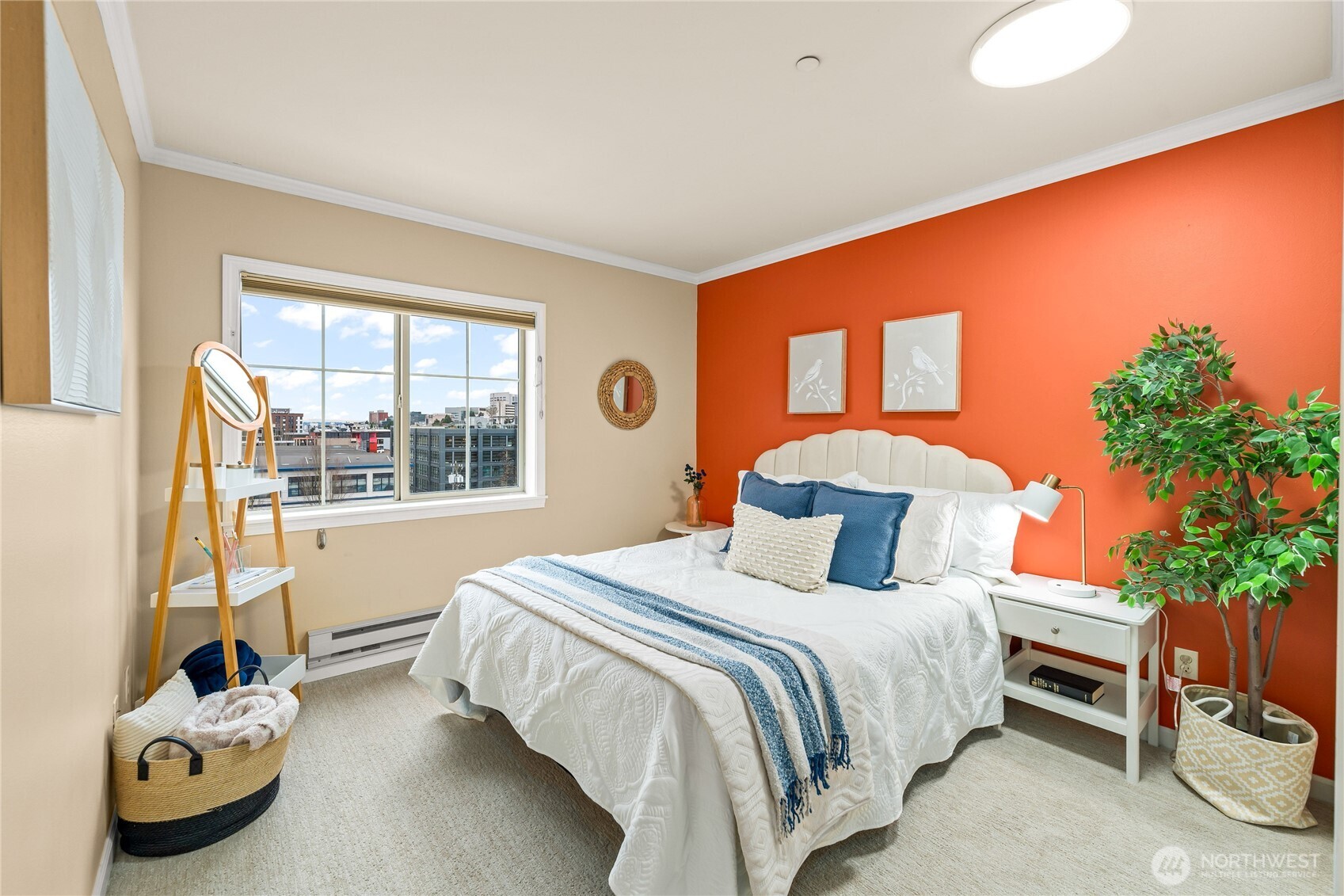 1125 E Olive Street Unit: 607