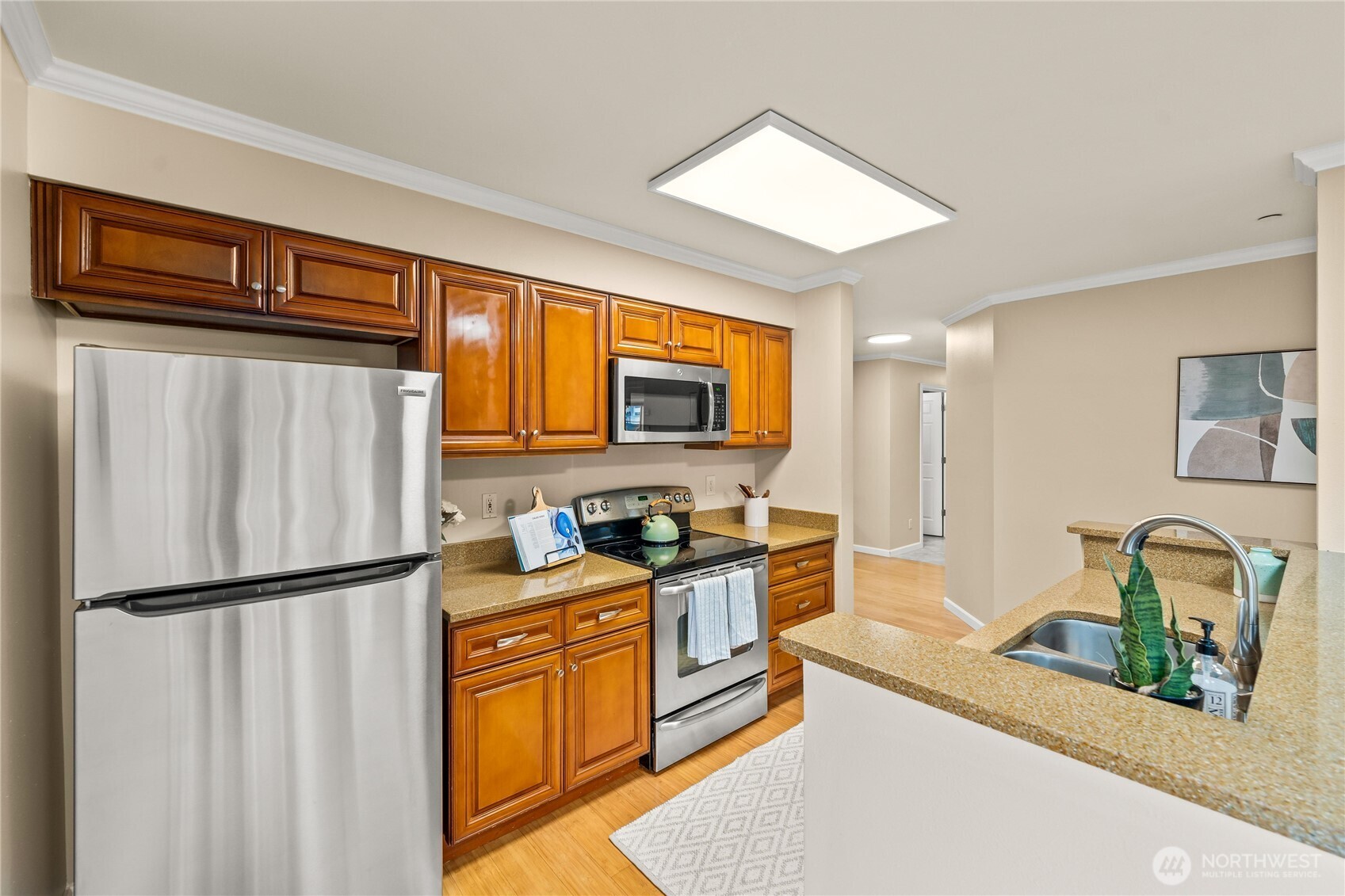 1125 E Olive Street Unit: 607