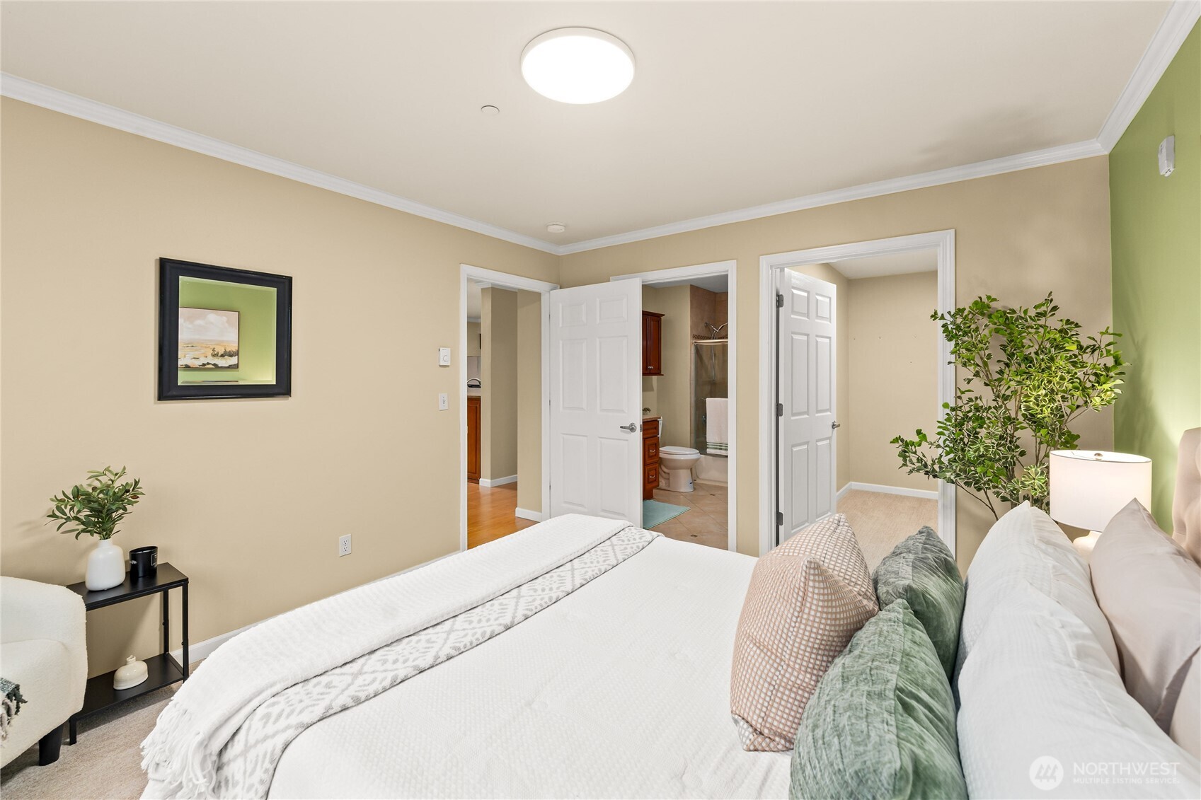 1125 E Olive Street Unit: 607