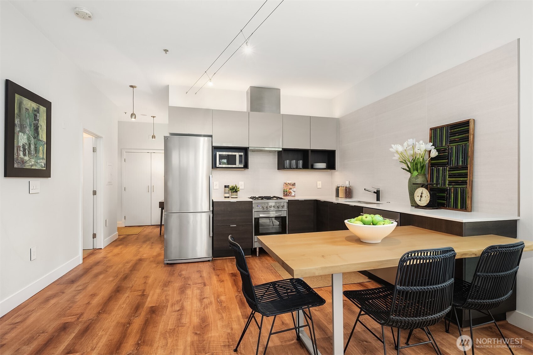 303 E Pike Street Unit: 309