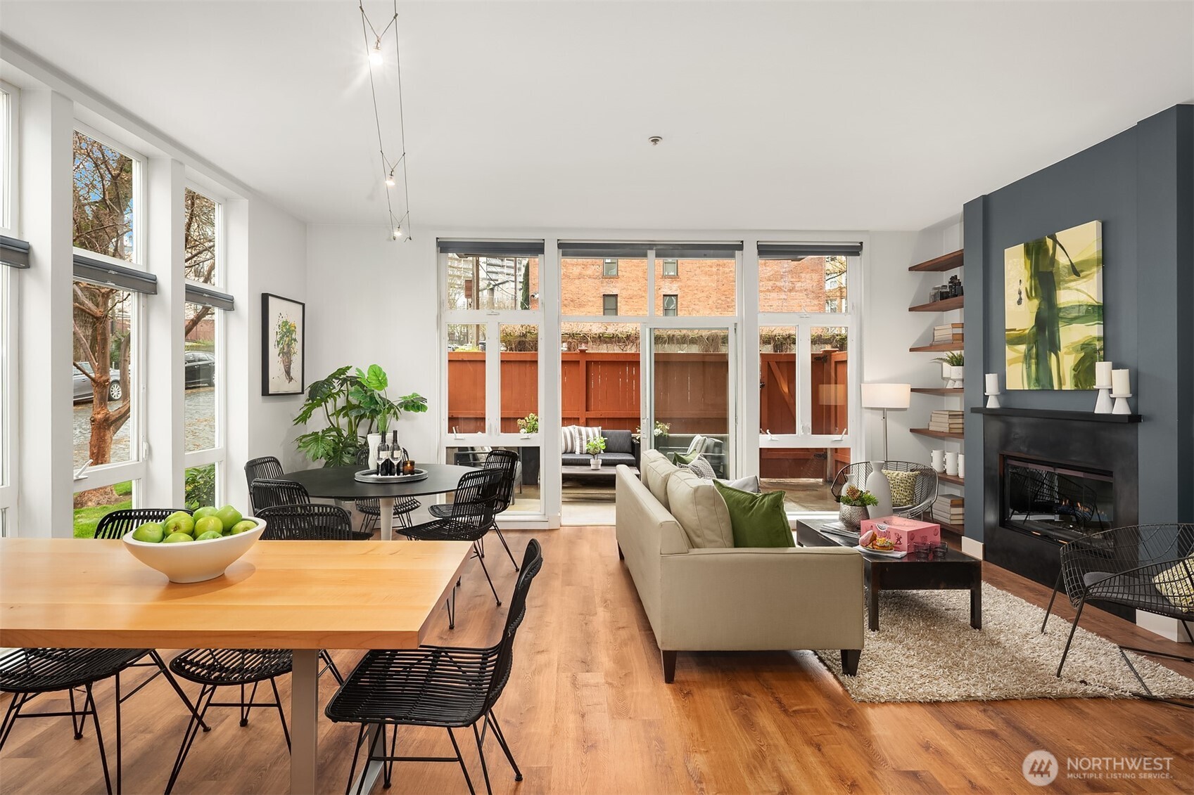 303 E Pike Street Unit: 309