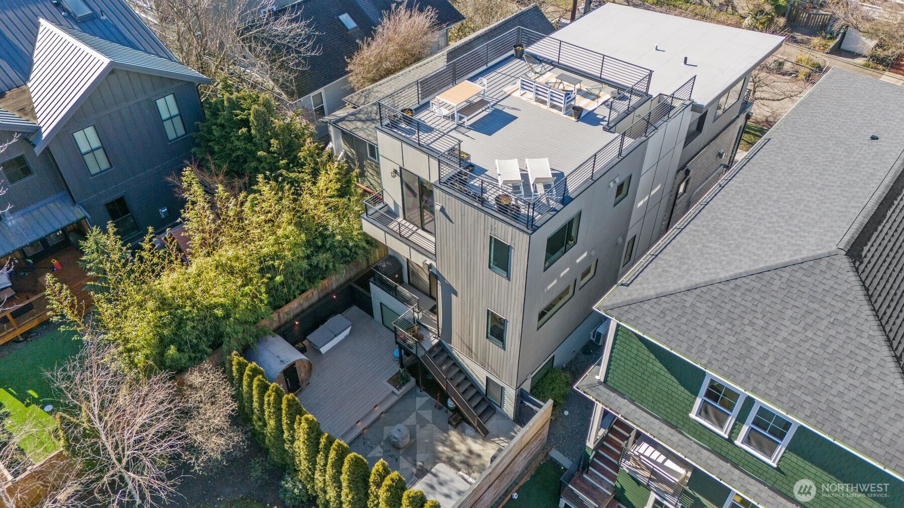 2660 9th Avenue W