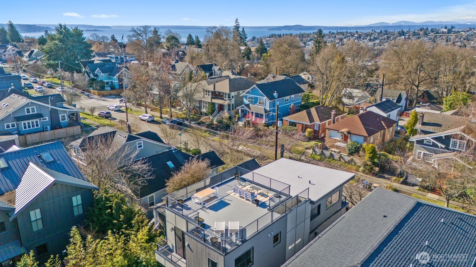 2660 9th Avenue W