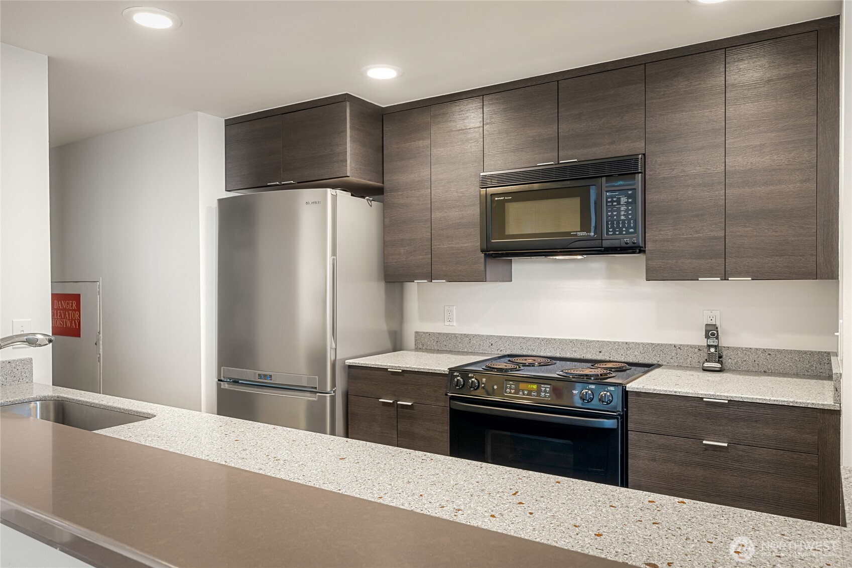 1107 1st Avenue Unit: 906