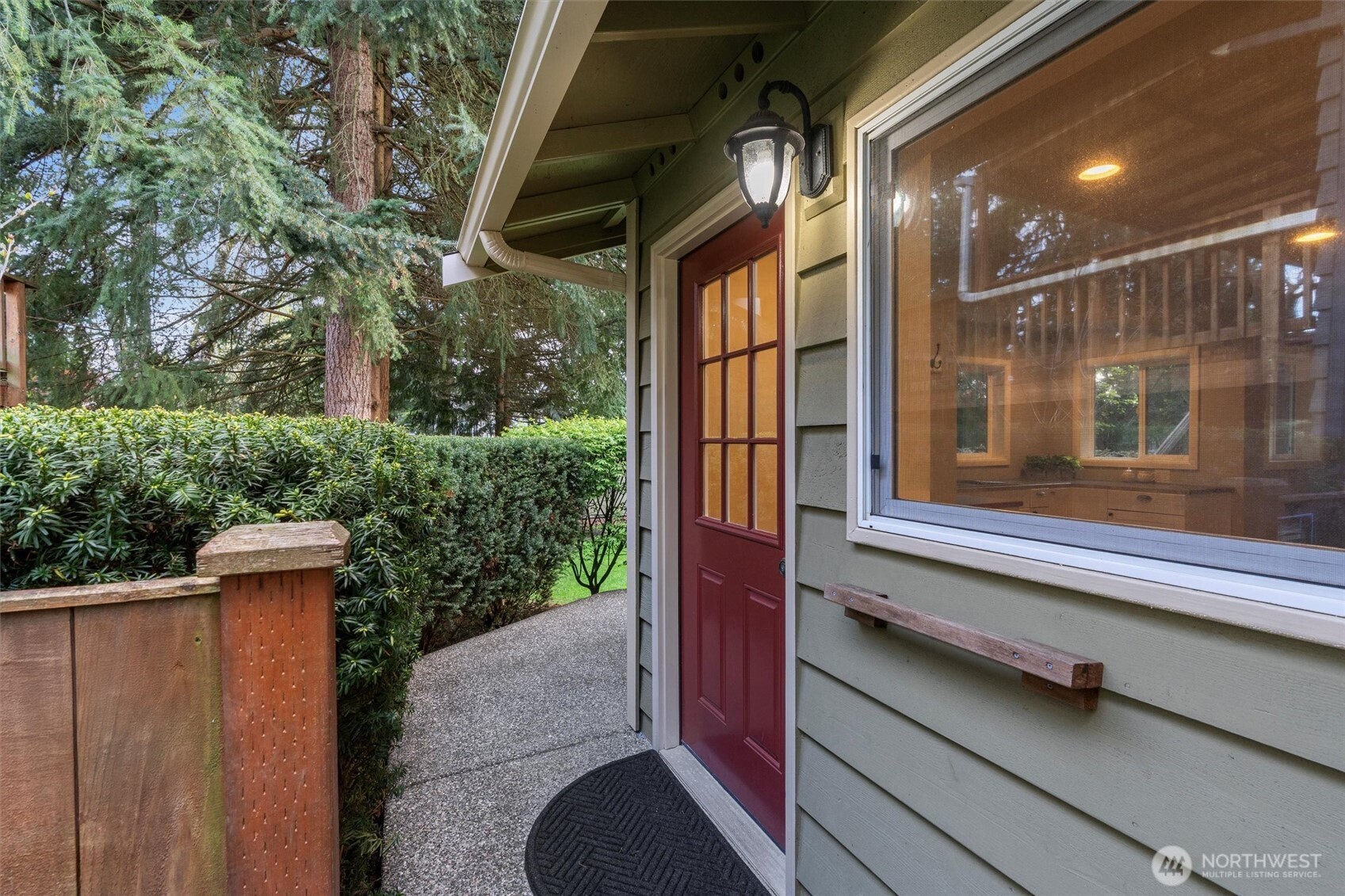 12825 NE 102nd Place