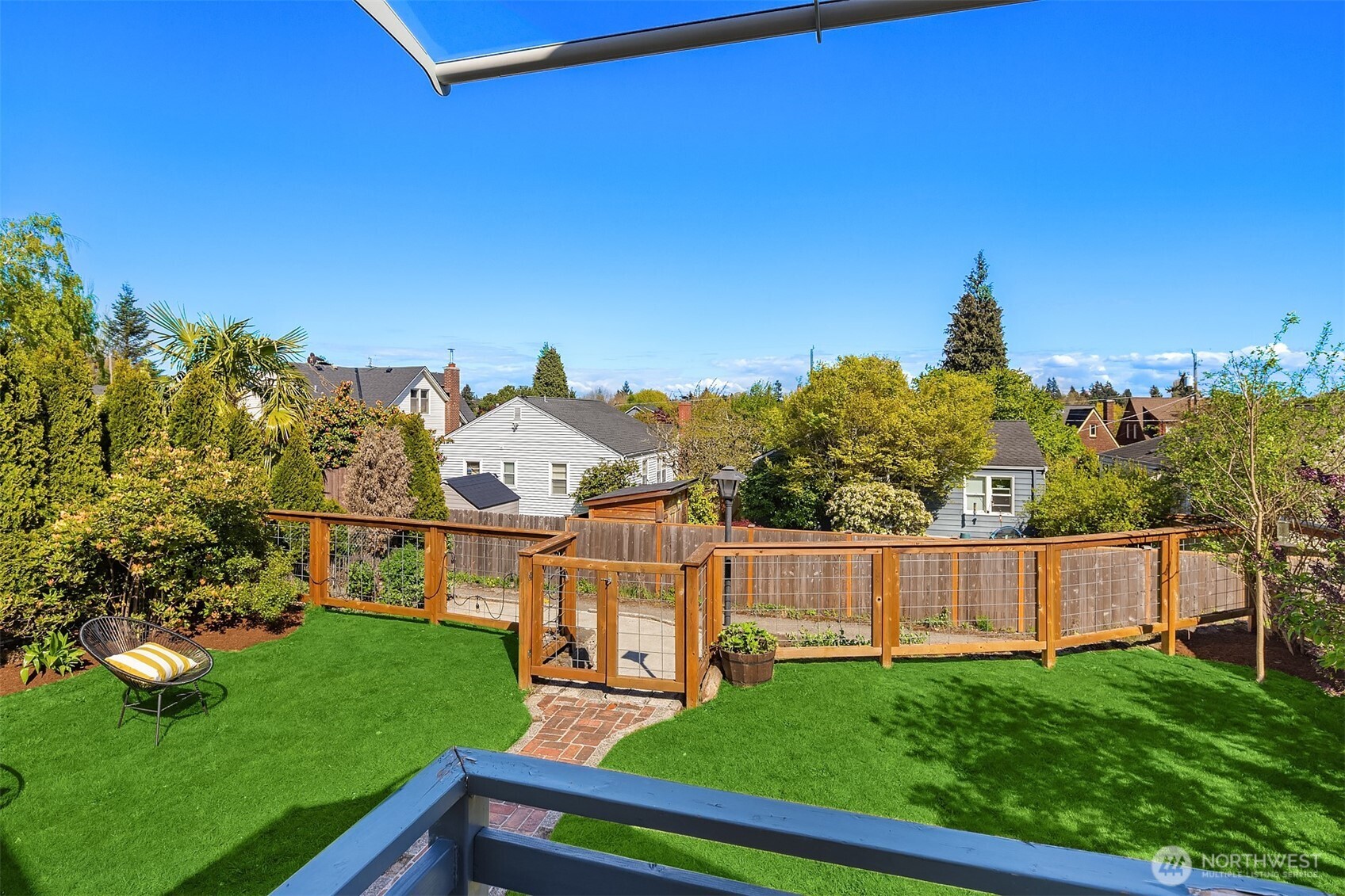 7730 9th Avenue NW