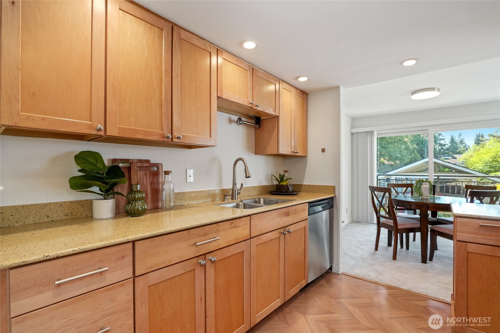 15212 NE 8th Street Unit: F3