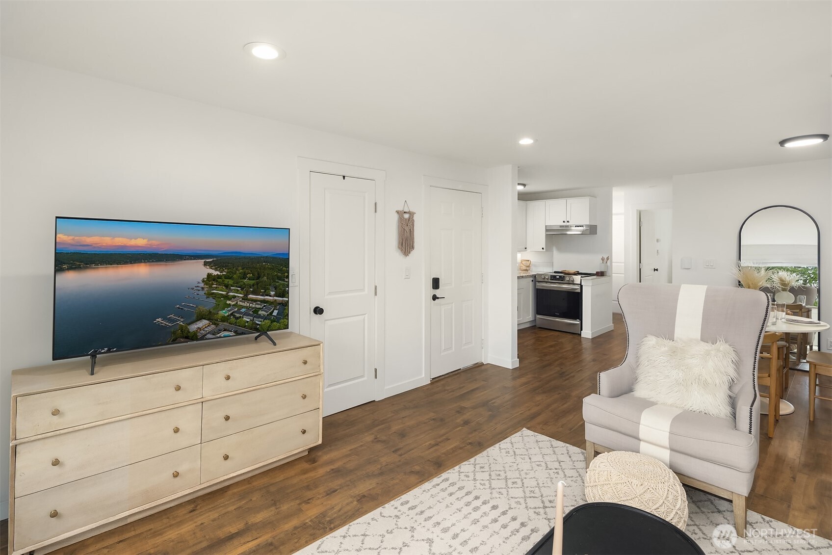 3834 175th Avenue NE Unit: E49