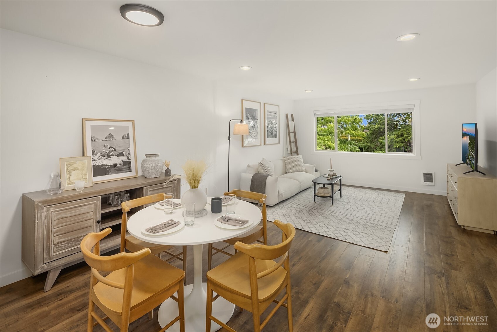 3834 175th Avenue NE Unit: E49