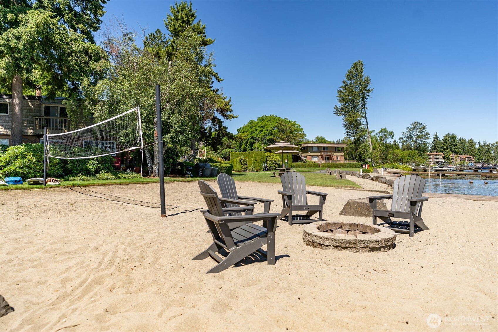 3834 175th Avenue NE Unit: E49