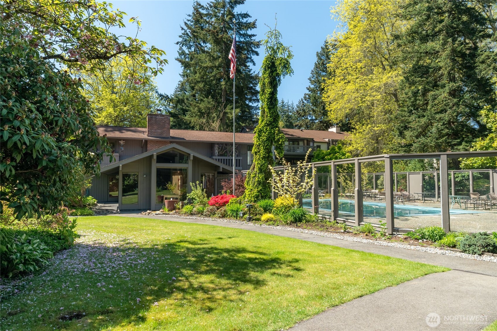 1543 NE 143rd Street Unit: G2