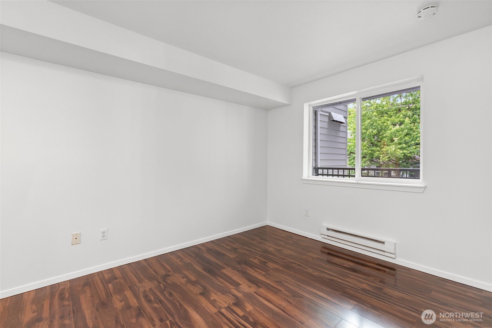 232 Belmont Avenue E Unit: #201