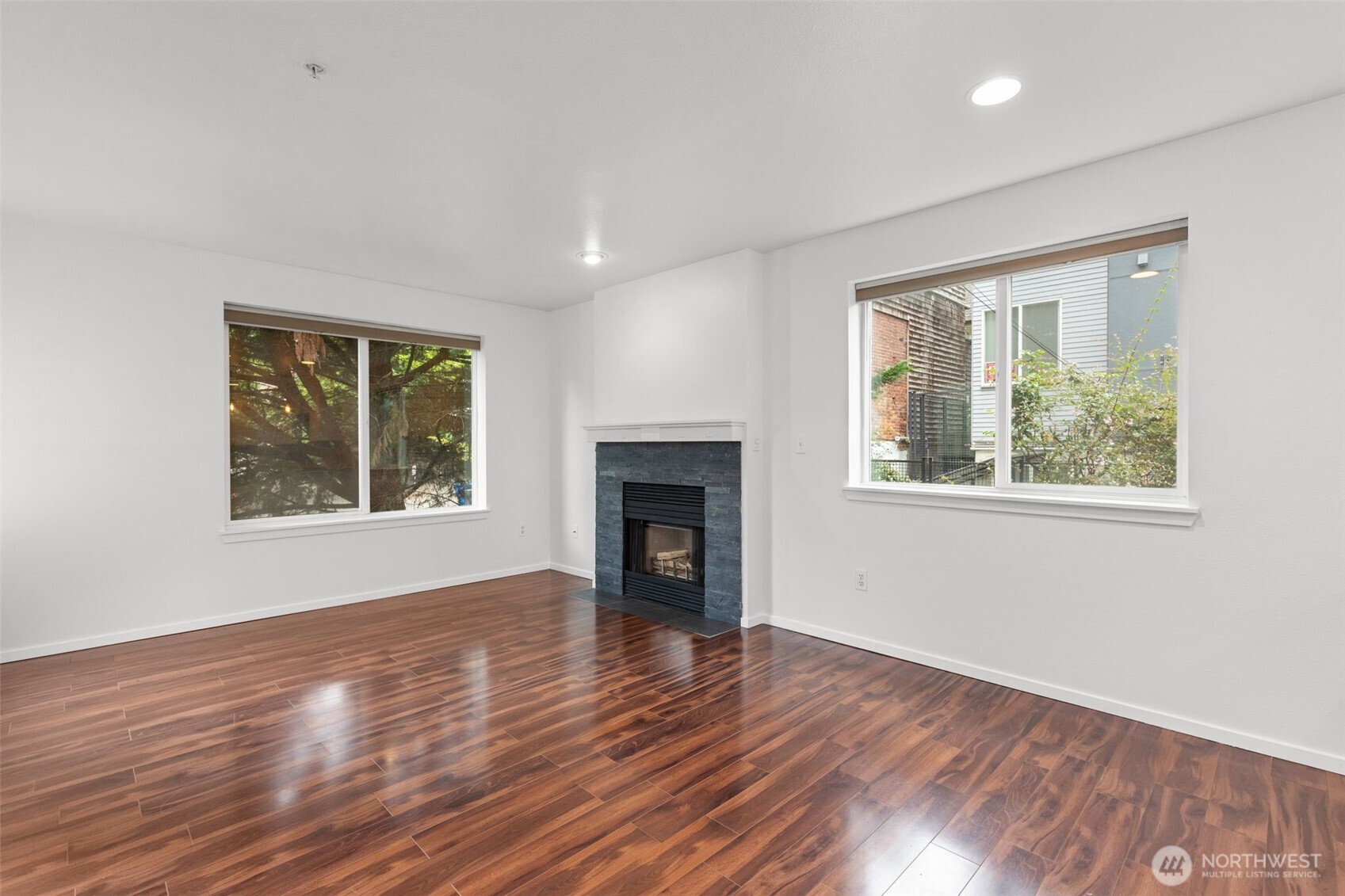 232 Belmont Avenue E Unit: #201