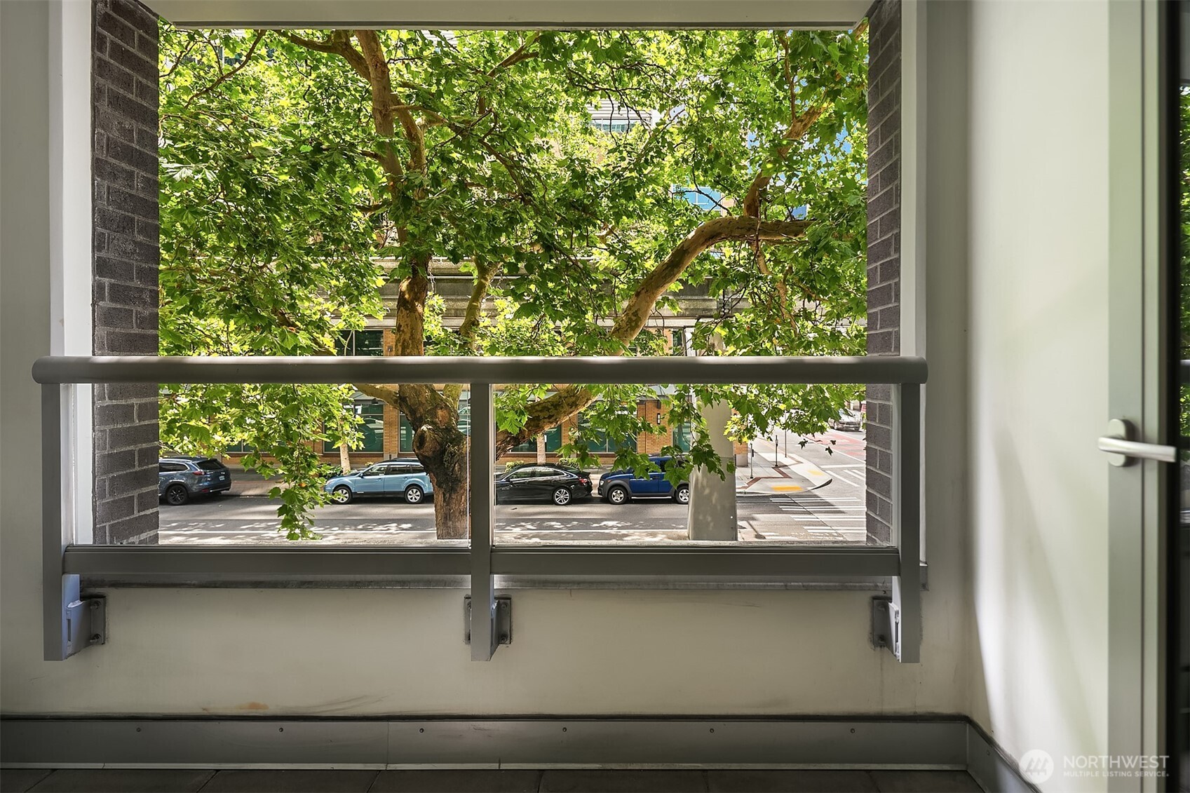 583 Battery Street Unit: 212N