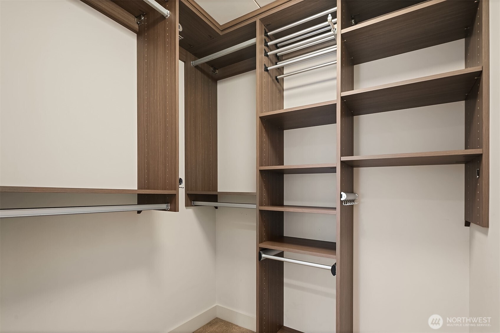 583 Battery Street Unit: 212N