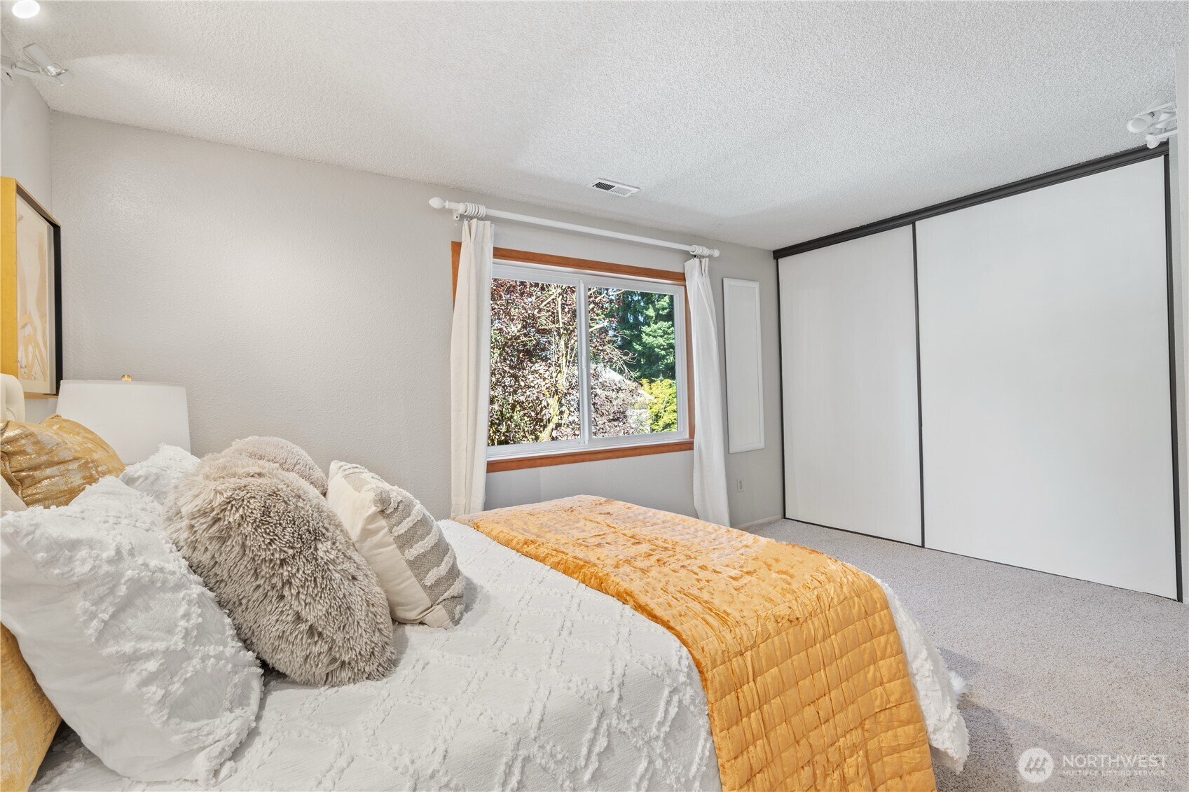 12616 NE 119th Street Unit: D7