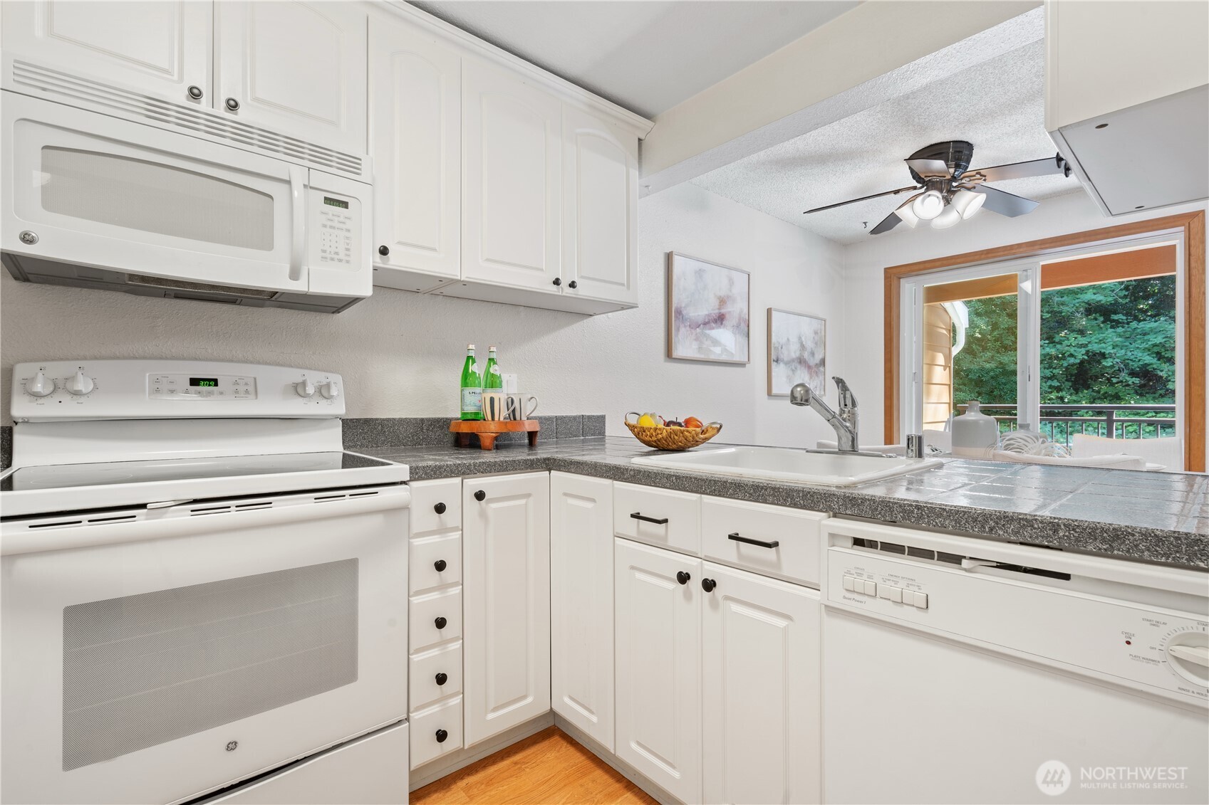 12616 NE 119th Street Unit: D7