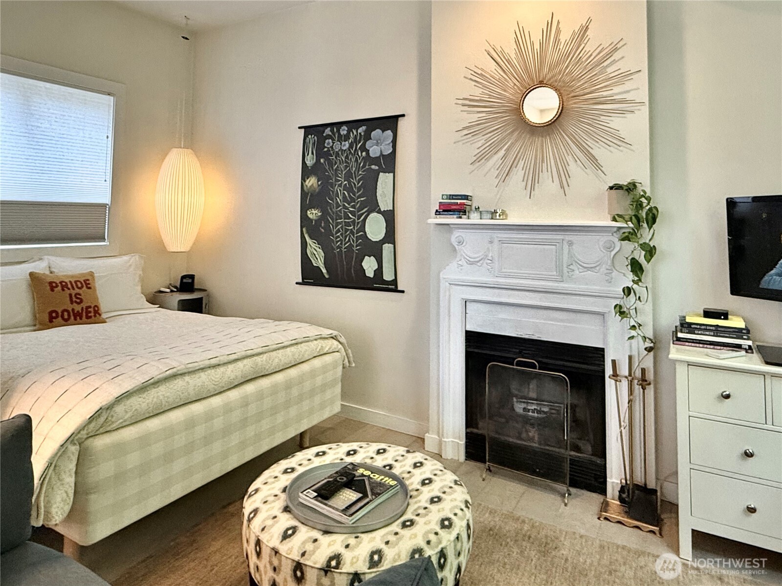 1013 Summit Avenue E Unit: 2