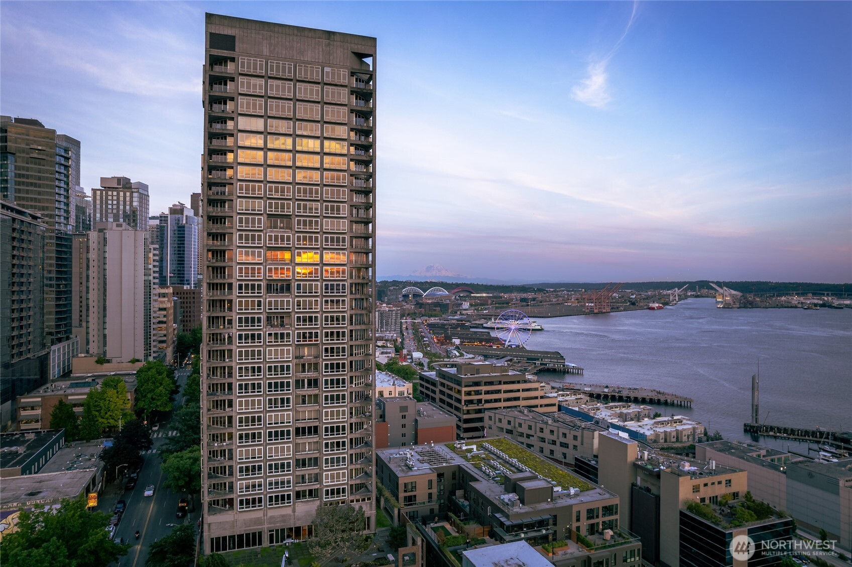 2125 1st Avenue Unit: 2101