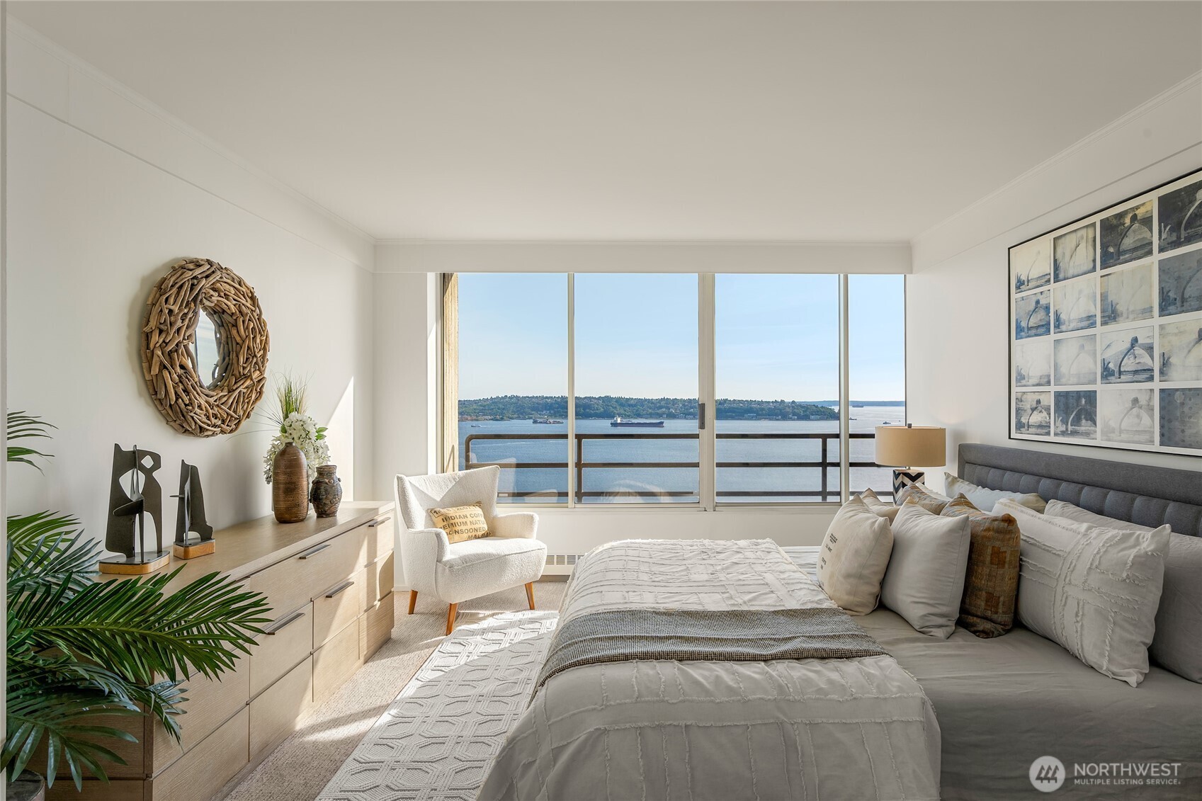 2125 1st Avenue Unit: 2101