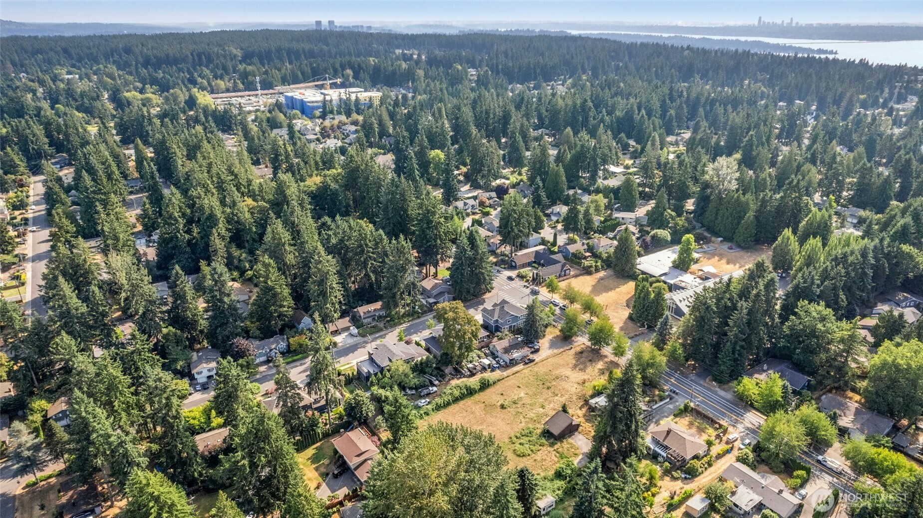 7512 132nd Avenue NE