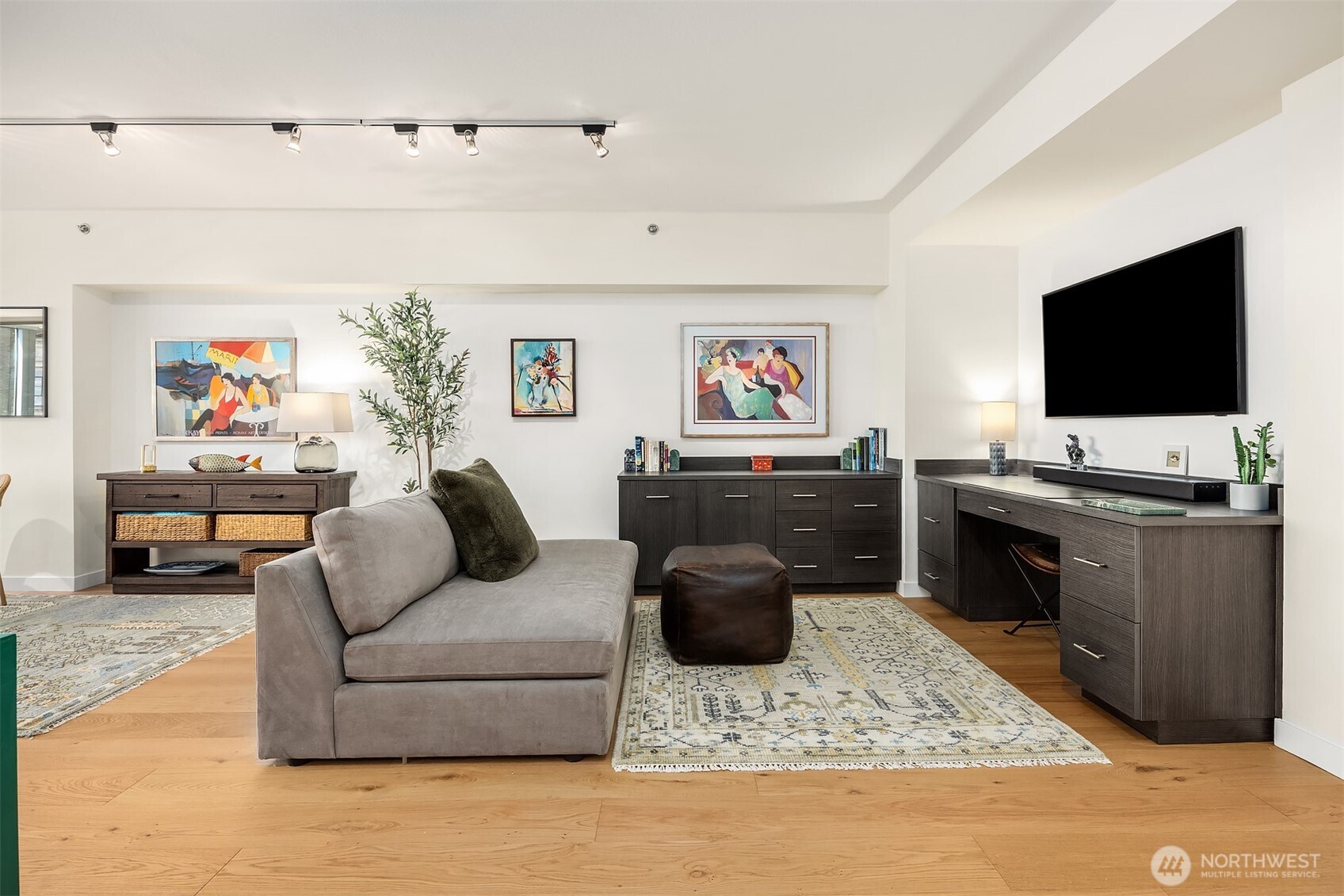 2000 1st Avenue Unit: 803