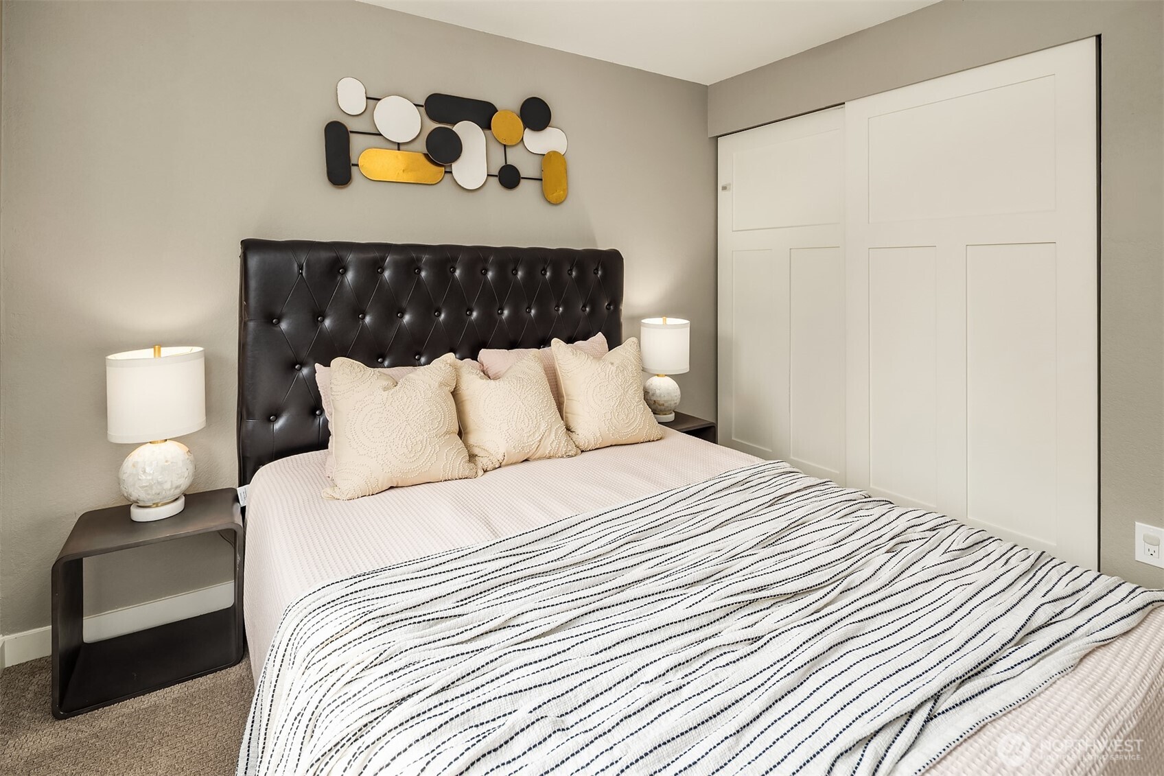 11519 12th Avenue NE Unit: F