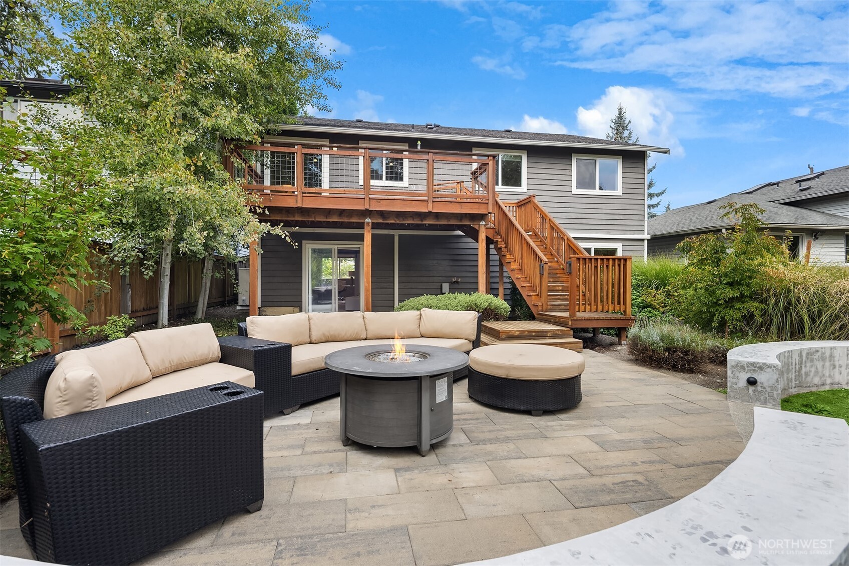 11519 12th Avenue NE Unit: F