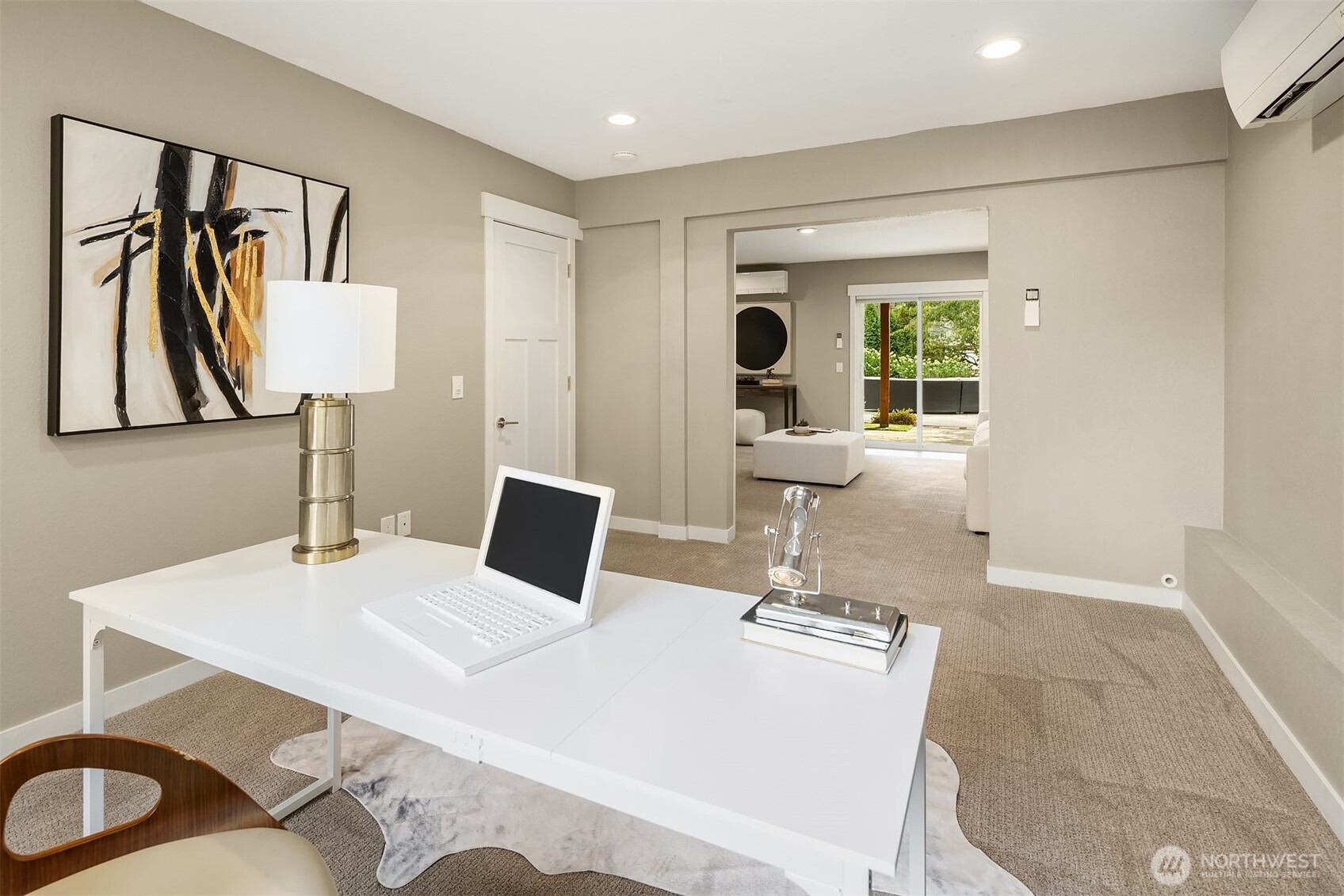 11519 12th Avenue NE Unit: F