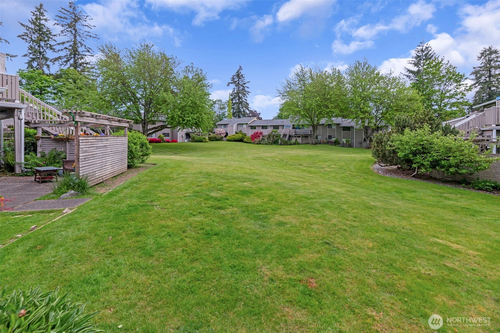 9918 NE 144th Lane Unit: 403