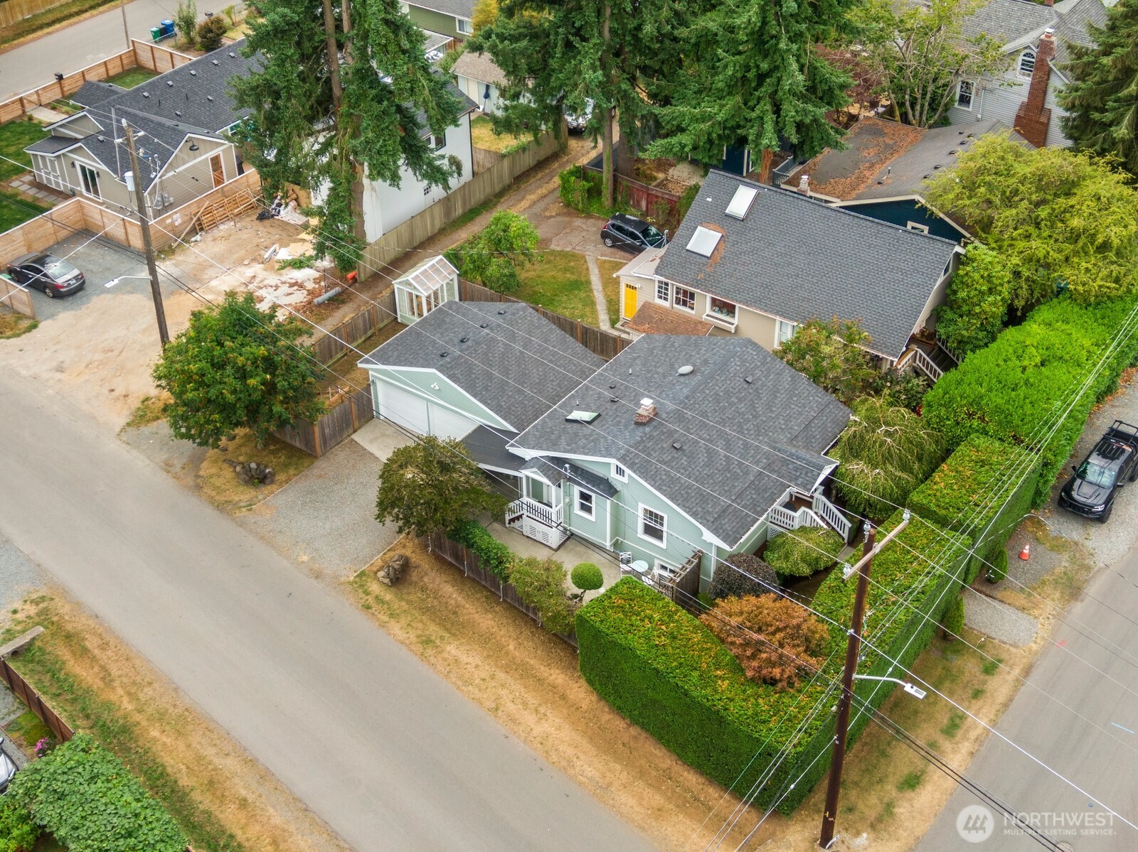 527 N 101st Street