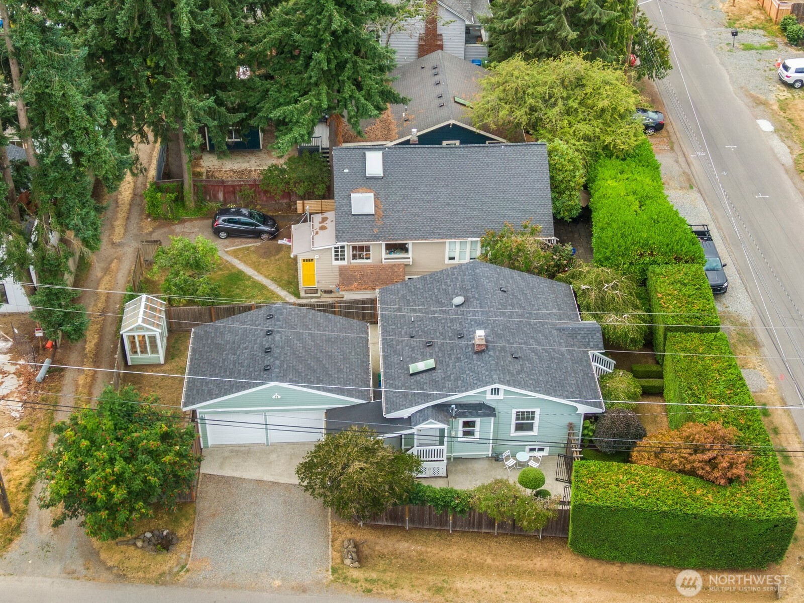 527 N 101st Street