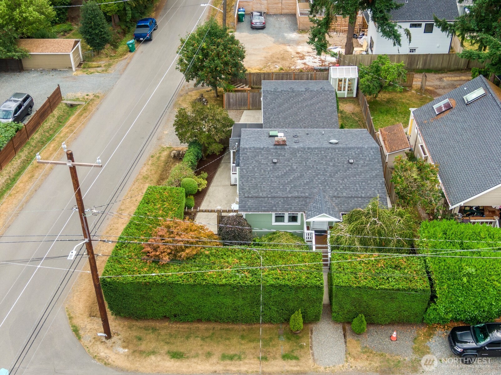 527 N 101st Street