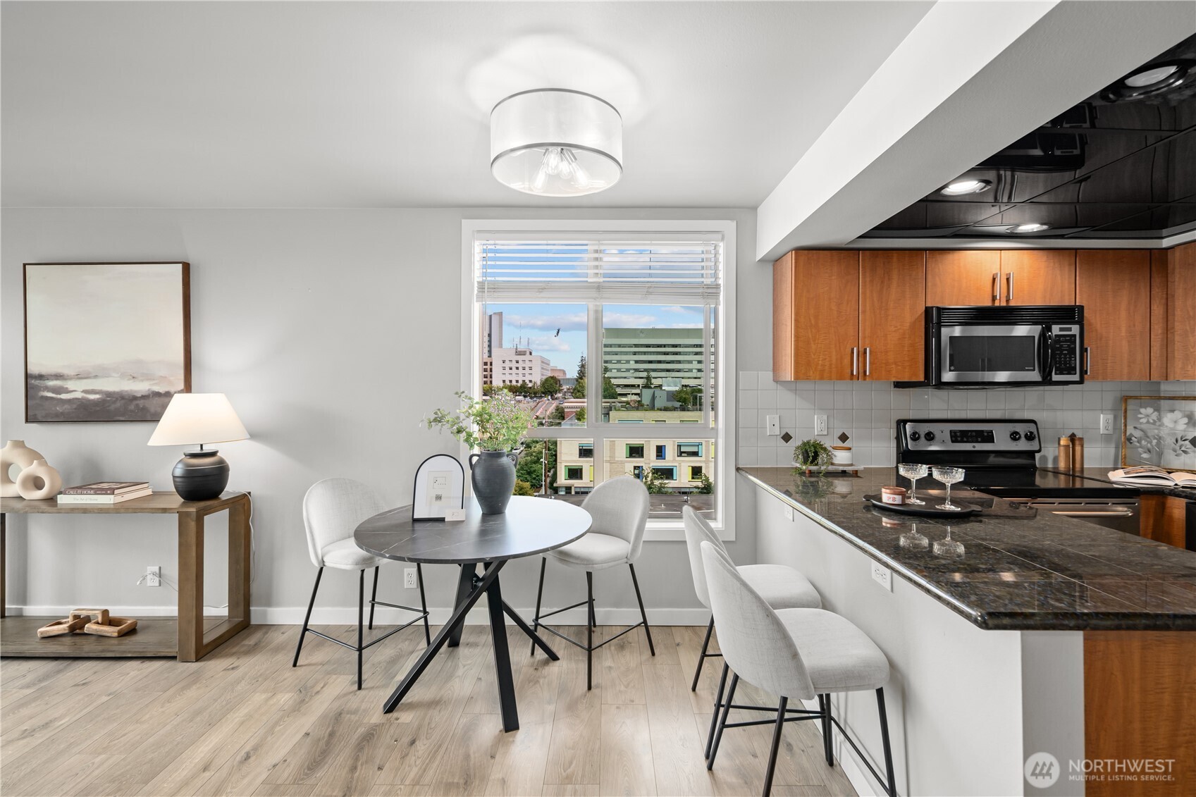 905 Cherry Street Unit: 701