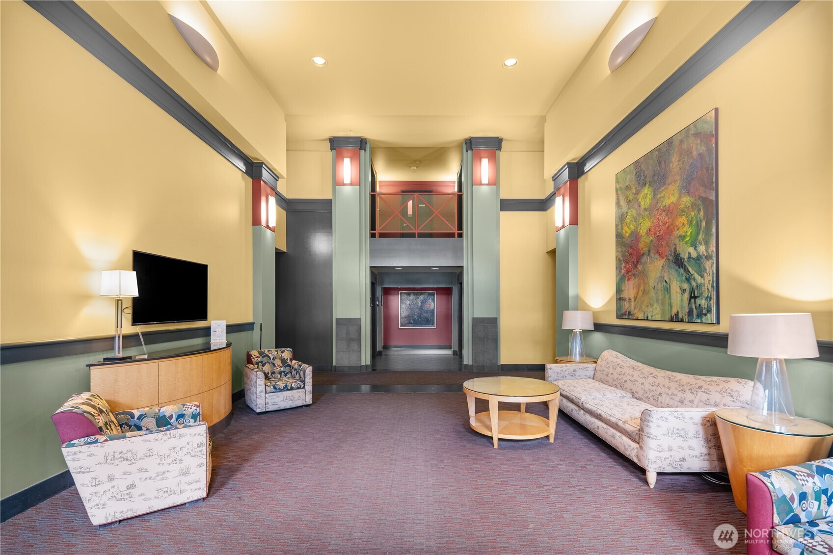 2414 1st Avenue Unit: 319