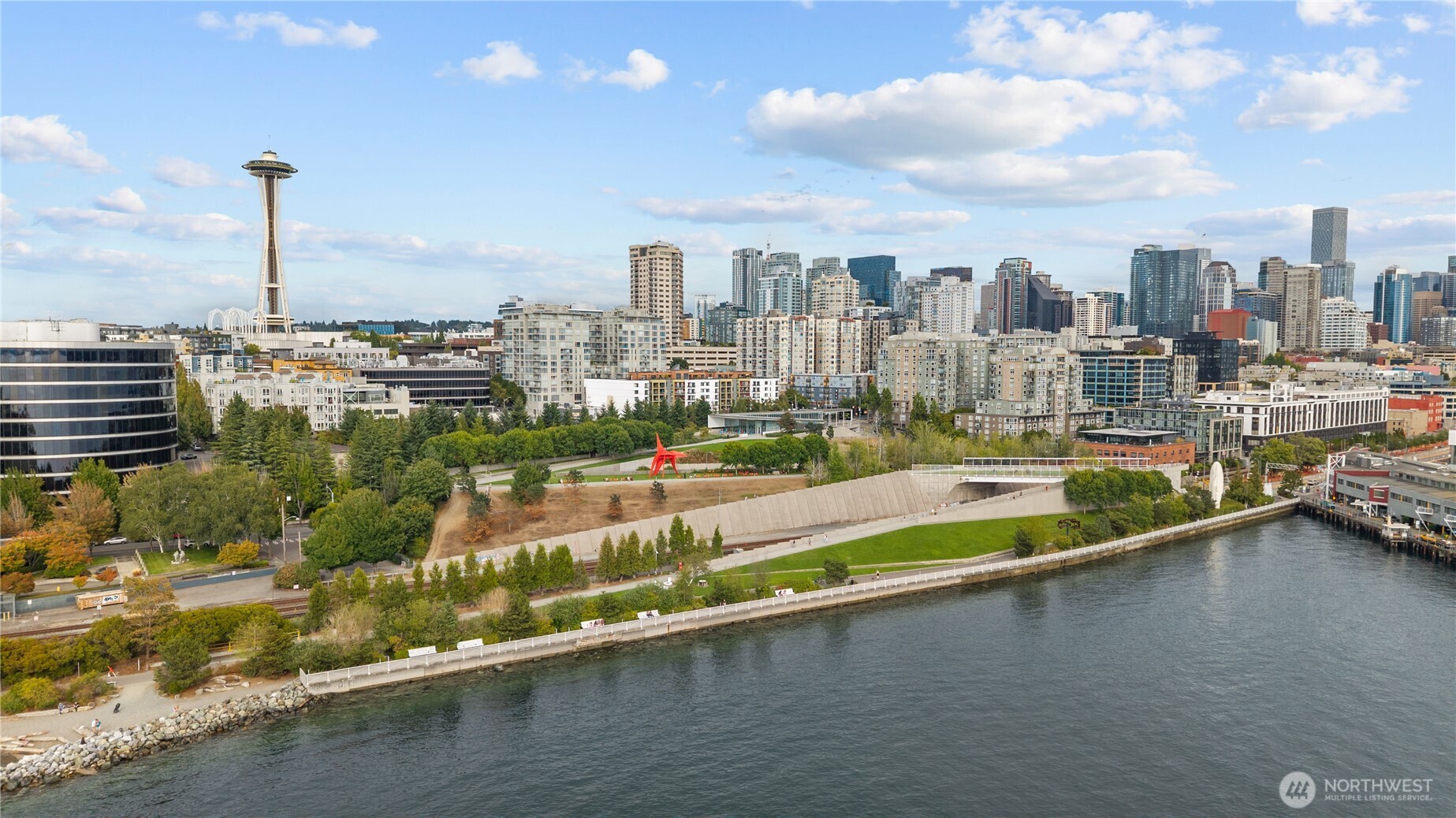 2414 1st Avenue Unit: 319